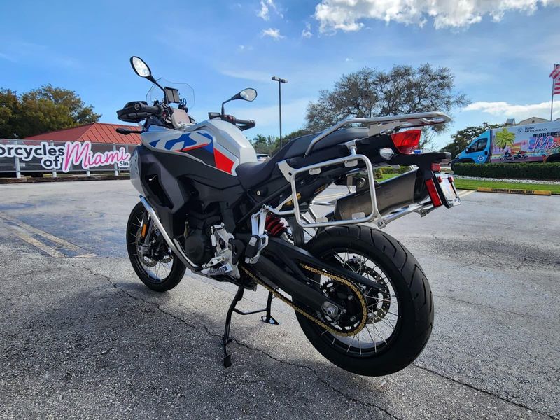 Used 2024 BMW F900GSADV Image 7