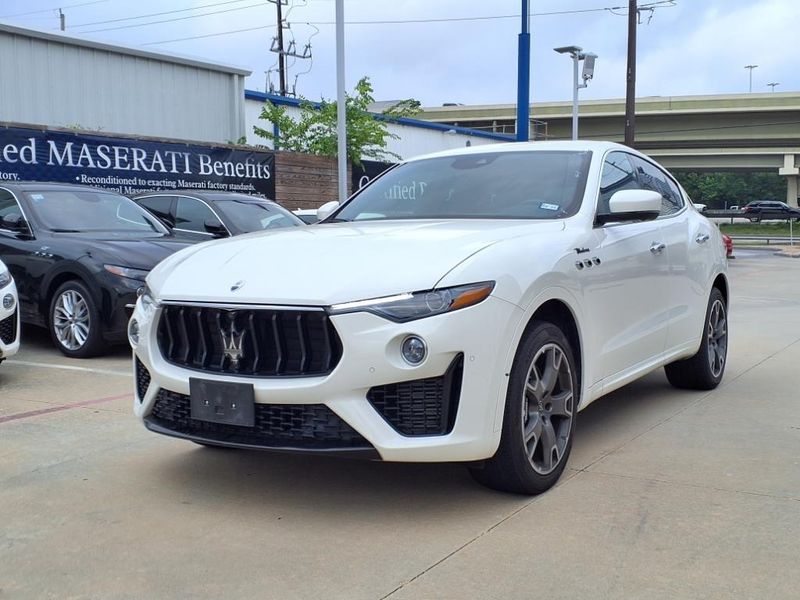 Used 2023 Maserati Levante ModenaImage 11