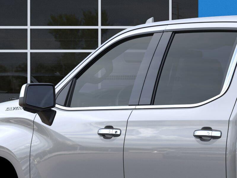 2025 Chevrolet Silverado 1500 LTZImage 12