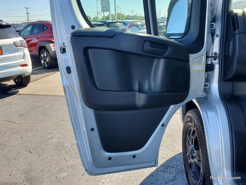 New 2026 RAM Promaster 2500 Slt+ Window Van High Roof 159' Wb