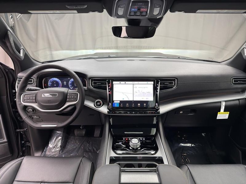 2026 Jeep Grand Wagoneer 4x4Image 8