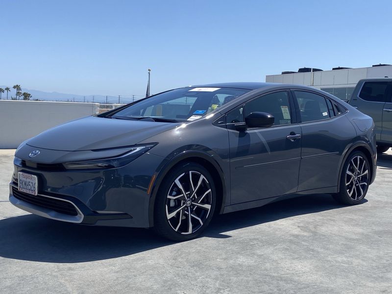 2024 Toyota Prius Prime XSEImage 8