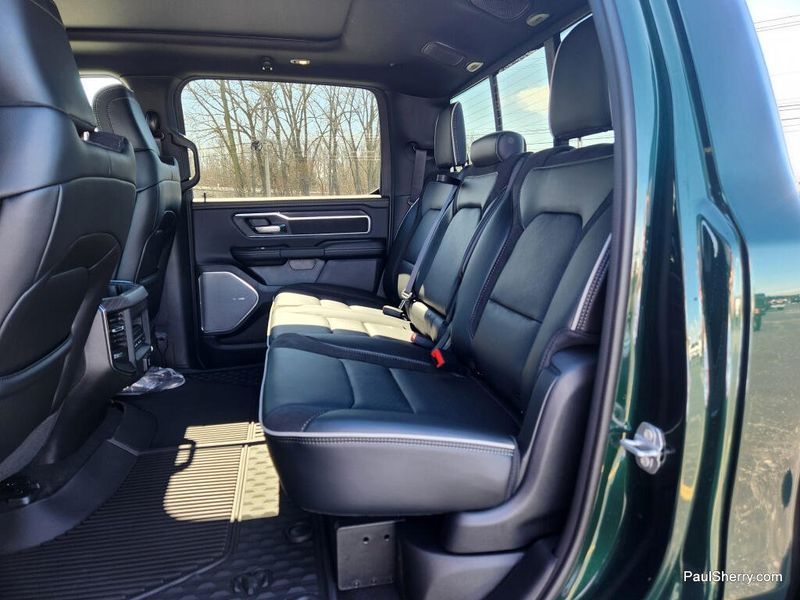 New 2026 RAM 1500 Laramie Crew Cab 4x4 5'7' Box