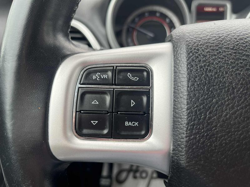 Used 2019 Dodge Journey Image 14