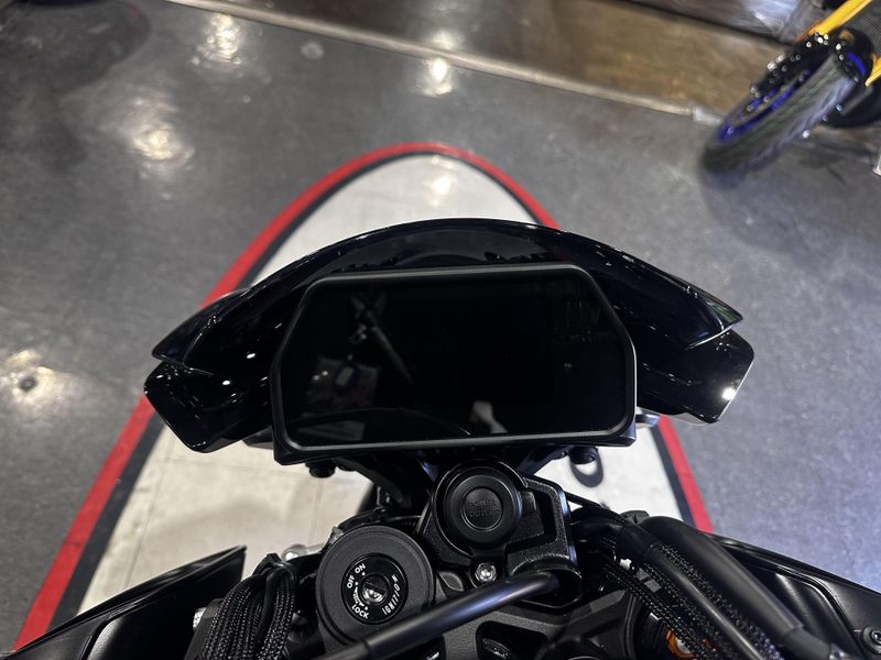 2023 Yamaha MT-10 Image 12