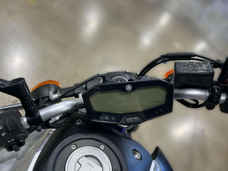 Used 2016 Yamaha FZ-07 Image 15