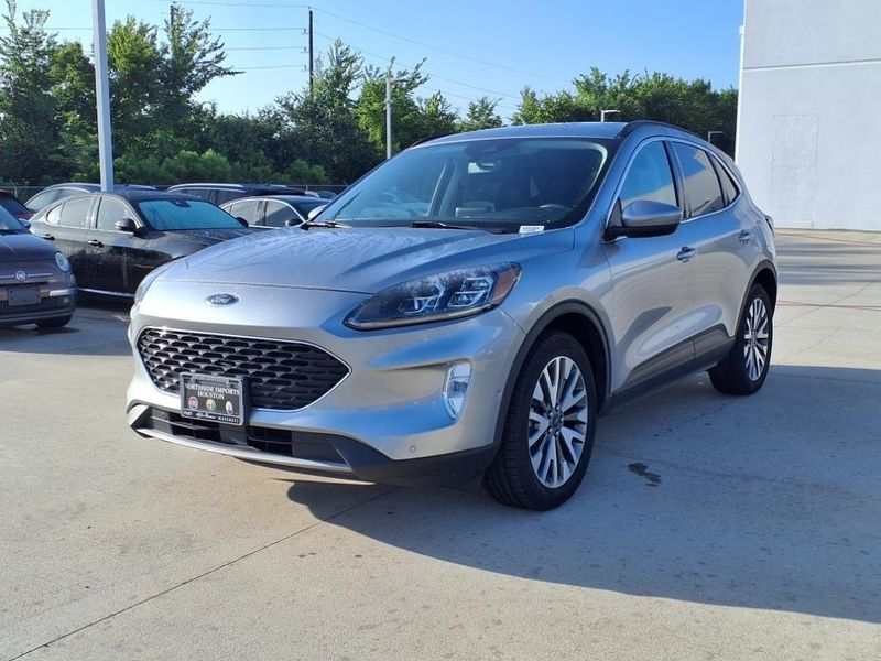 Used 2021 Ford Escape Hybrid TitaniumImage 2