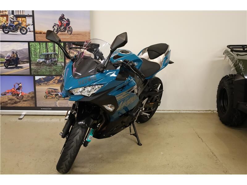 Used 2021 Kawasaki NINJA 400 ABS Image 3