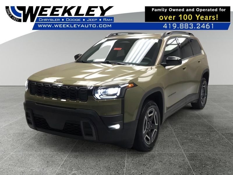 New 2026 Jeep Cherokee Laredo 4x4Image 1