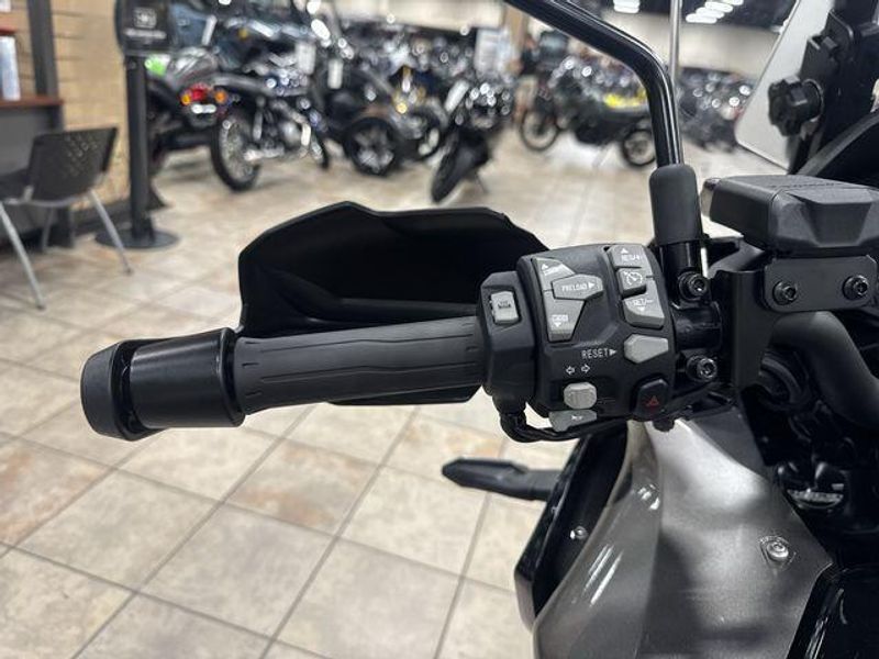 New 2025 Kawasaki VERSYS 1100 SE LT ABS Image 22