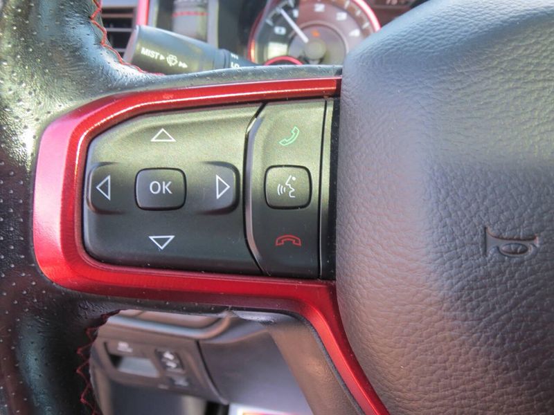 Used 2019 RAM 1500 Rebel 4x4 4dr Crew Cab 5.6 ft. SB PickupImage 14