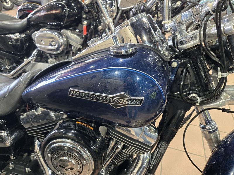 2013 HARLEY DYNA SUPER GLIDE CUSTOM Image 9