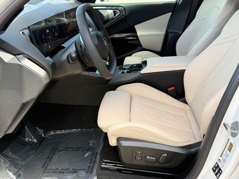 New 2026 BMW X3 30 xDriveImage 15