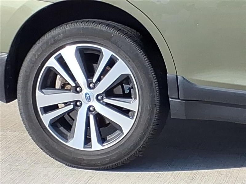 Used 2018 Subaru Outback 2.5iImage 6