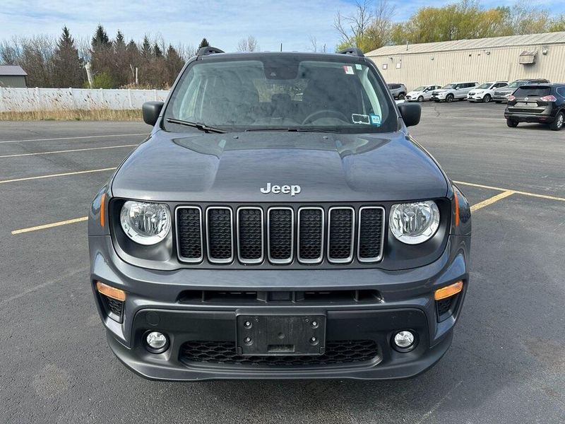2022 Jeep Renegade LatitudeImage 11