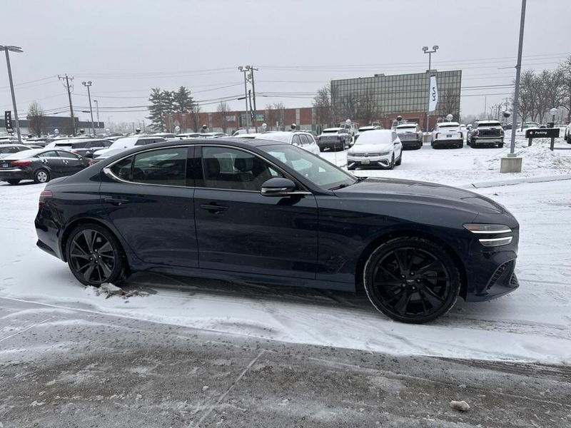 2022 Genesis G70 3.3TImage 3