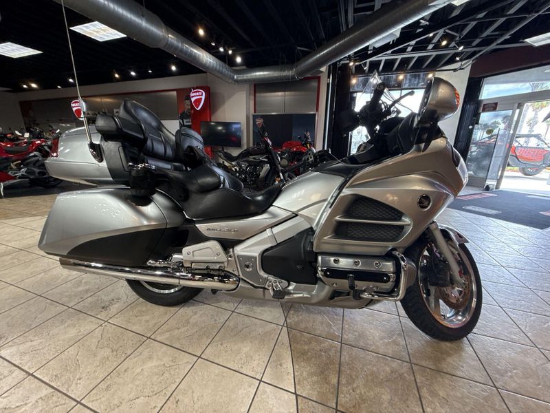 Used 2015 Honda Goldwing Image 10