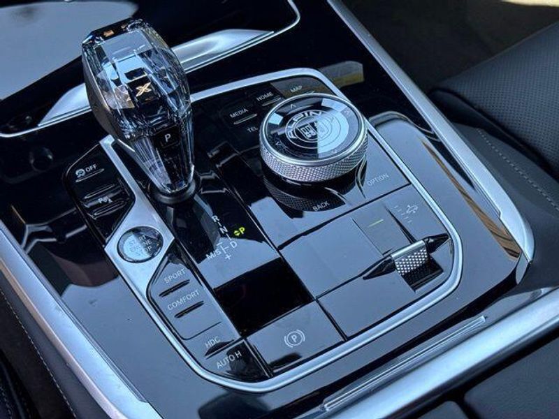 New 2026 BMW X7 ALPINA XB7Image 25