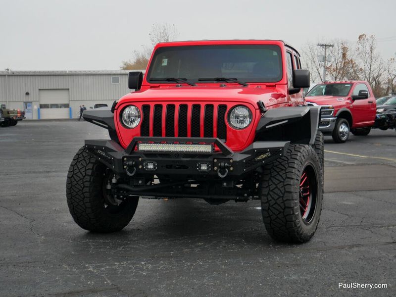 2022 Jeep Wrangler Unlimited Sport Altitude photo 2