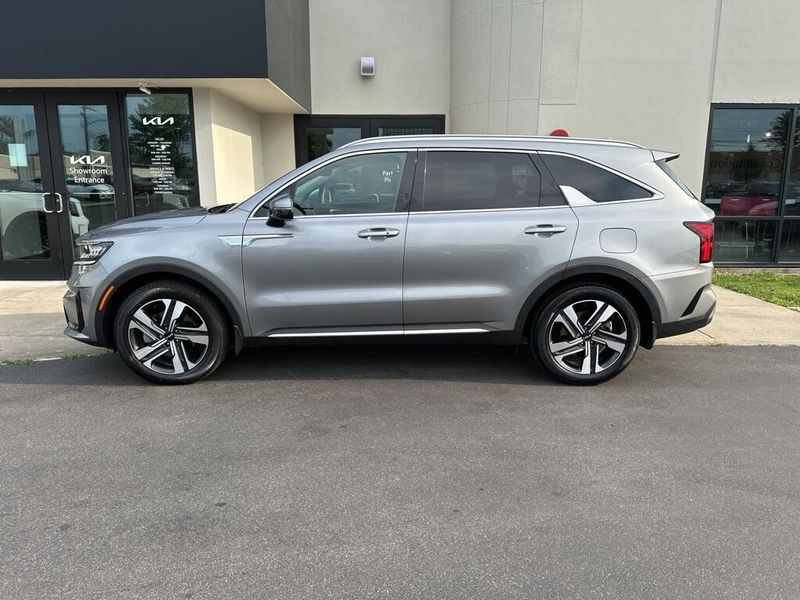 Used 2023 Kia Sorento Hybrid EXImage 8