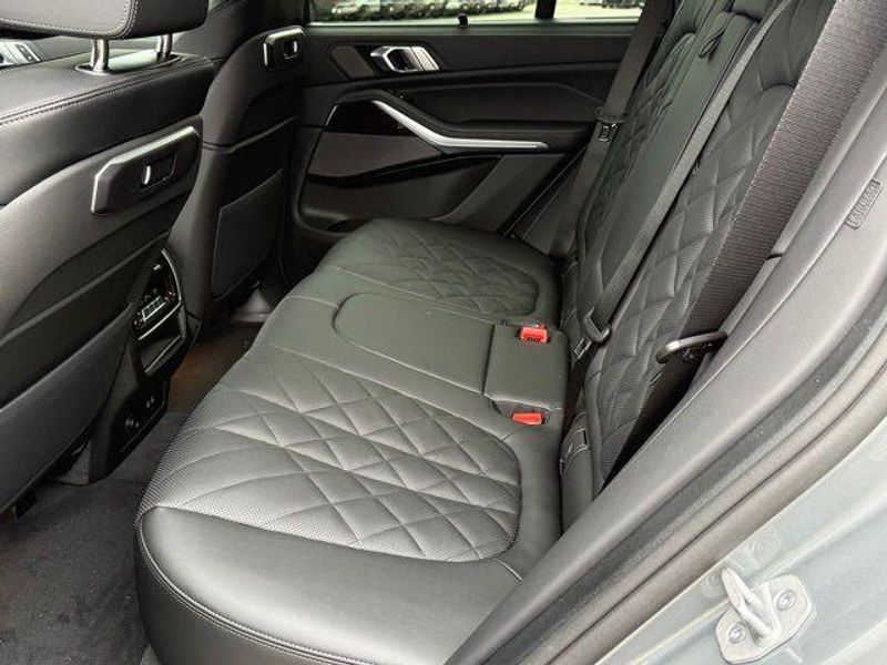 New 2026 BMW X5 xDrive40iImage 27