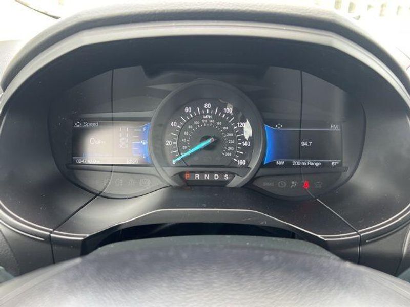 2024 Ford Edge SELImage 40