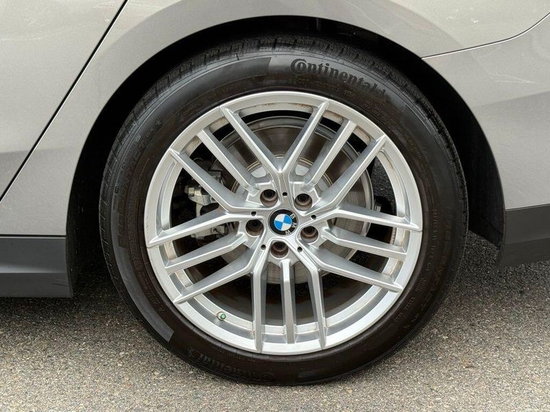 Used 2025 BMW 5 Series 530iImage 16