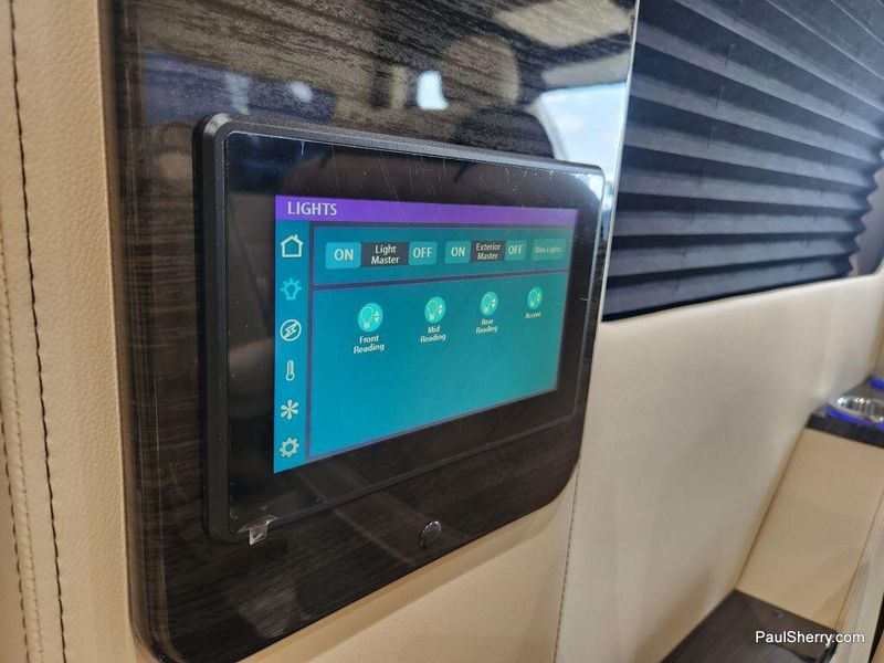 2024 RAM Promaster 2500 Slt+ Window Van High Roof 159