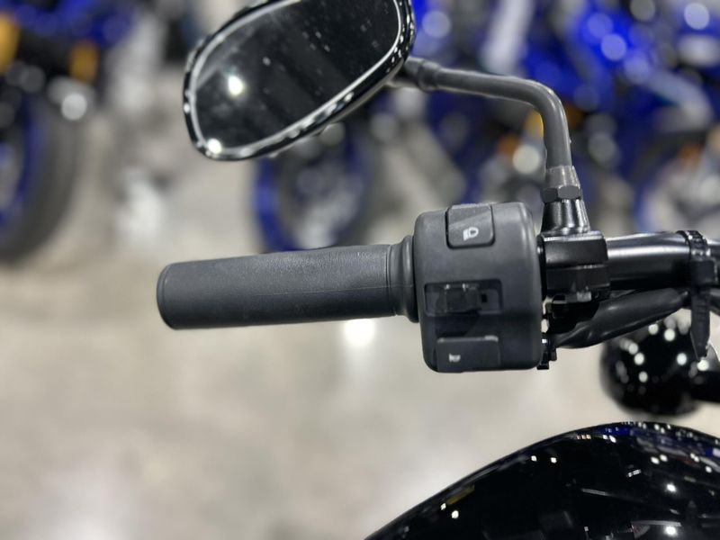 Used 2016 Yamaha Bolt Image 18