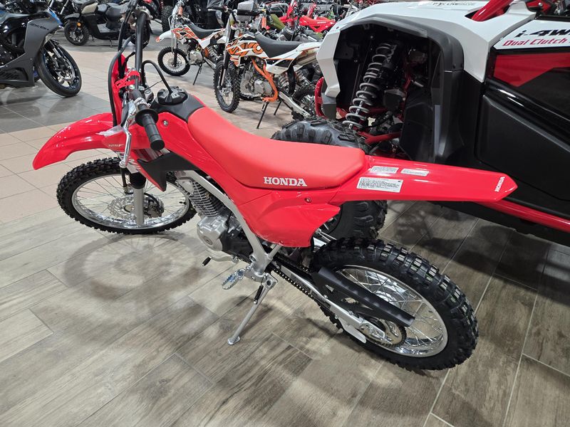 2025 Honda CRF 125F BIG WHEEL REDImage 4