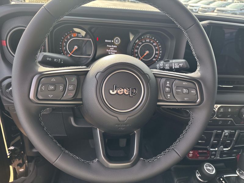 New 2026 Jeep Wrangler 4-door Rubicon XImage 22