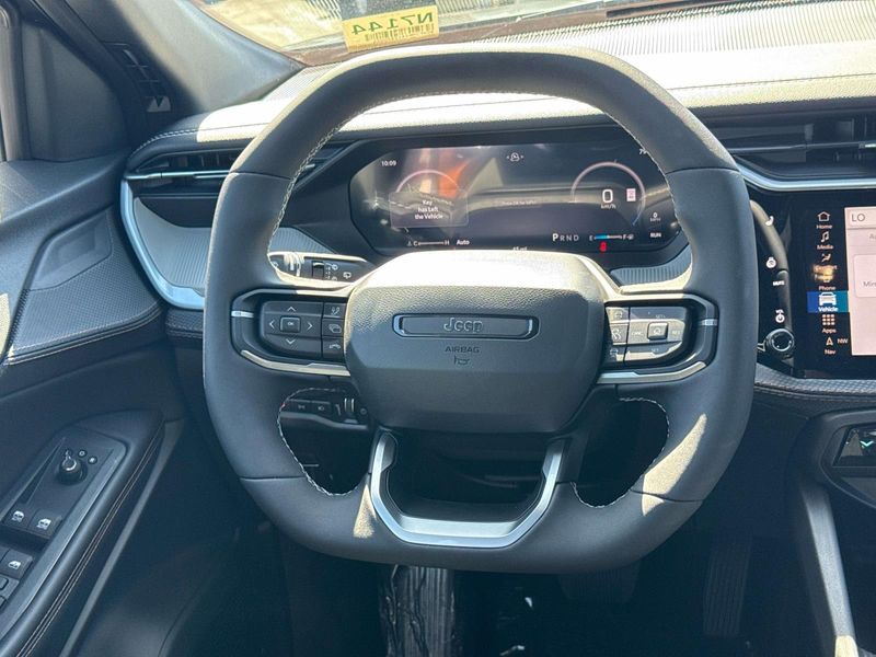 New 2026 Jeep Cherokee Limited 4x4