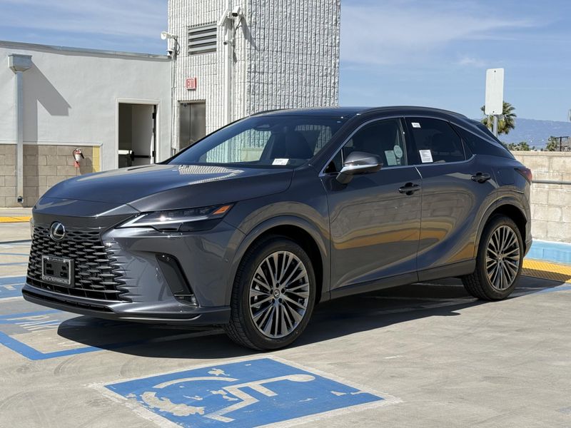 New 2026 Lexus RX 450h+ LuxuryImage 7