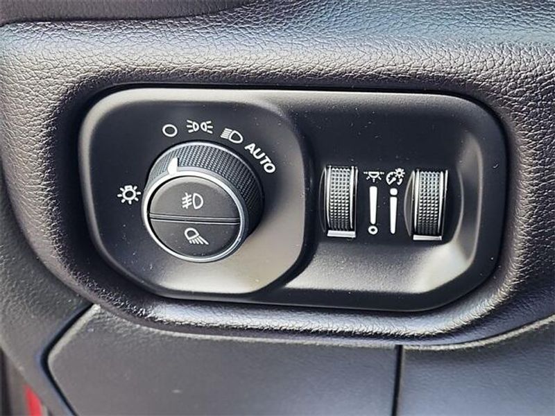 2022 RAM 2500 LaramieImage 18