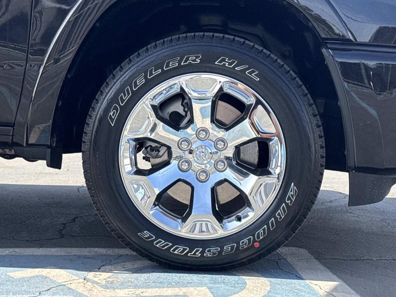 New 2026 RAM 1500 Big Horn Crew Cab 4x2 5'7' Box
