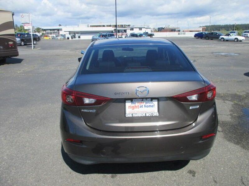 Used 2017 Mazda Mazda3 SportImage 7