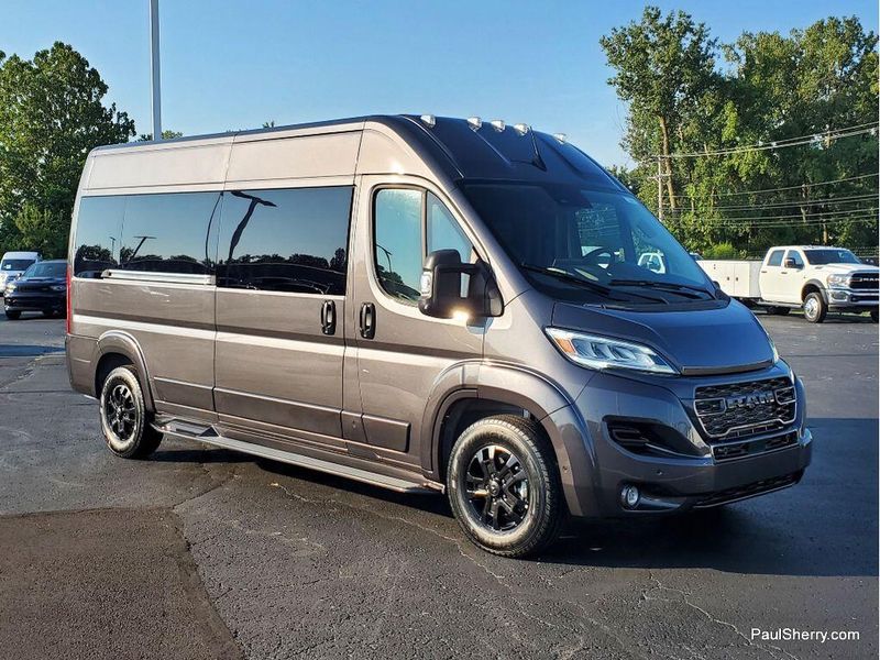 New 2024 RAM Promaster 2500 Slt+ Window Van High Roof 159