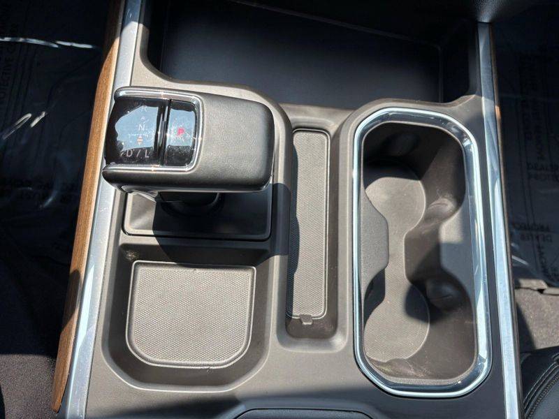 Used 2023 Chevrolet Silverado 1500 High CountryImage 21
