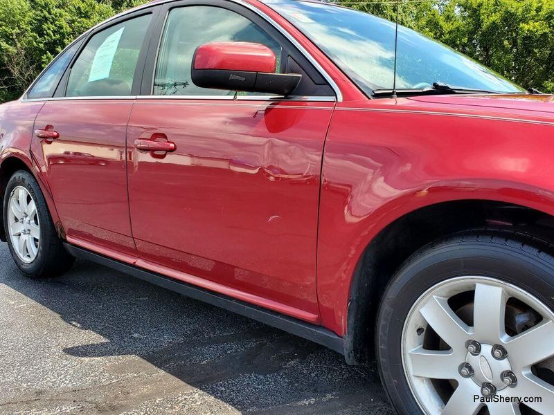 Used 2007 Ford Five Hundred SELImage 7