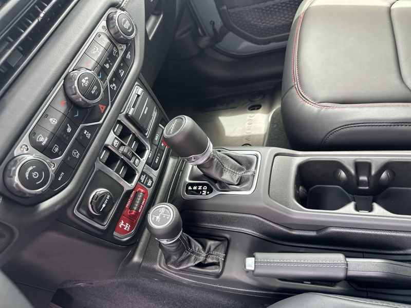 New 2025 Jeep Gladiator Rubicon X 4x4Image 29