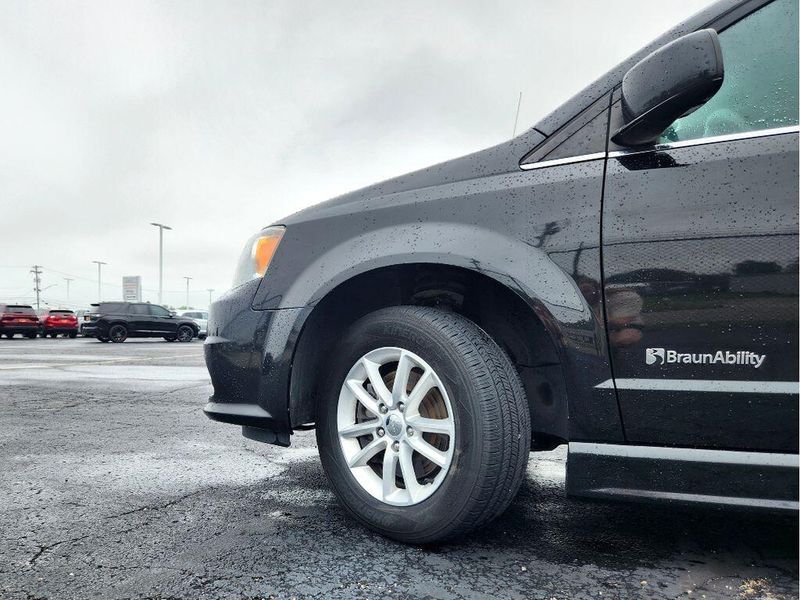 Used 2019 Dodge Grand Caravan SXT
