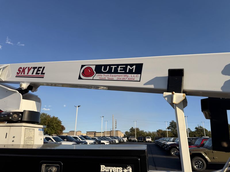 Used 2023 RAM 3500 TradesmanImage 13