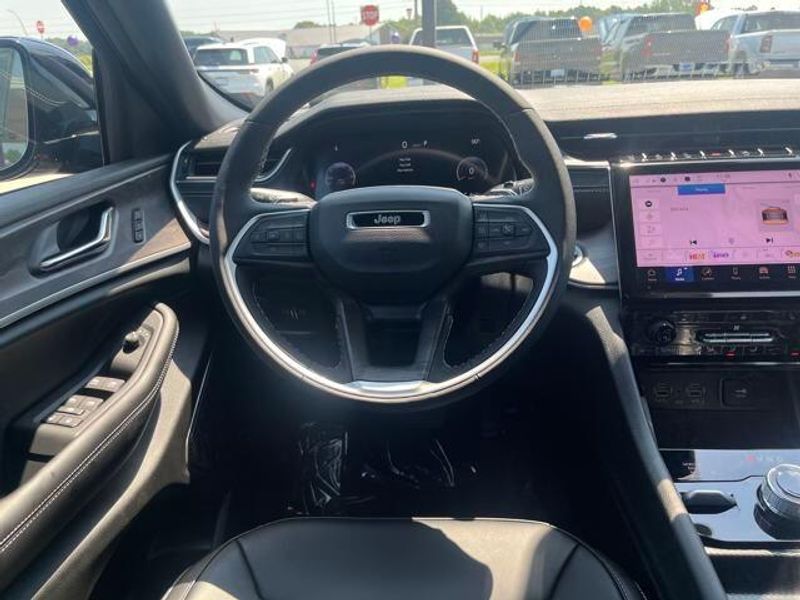 2025 Jeep Grand Cherokee Limited 4x4