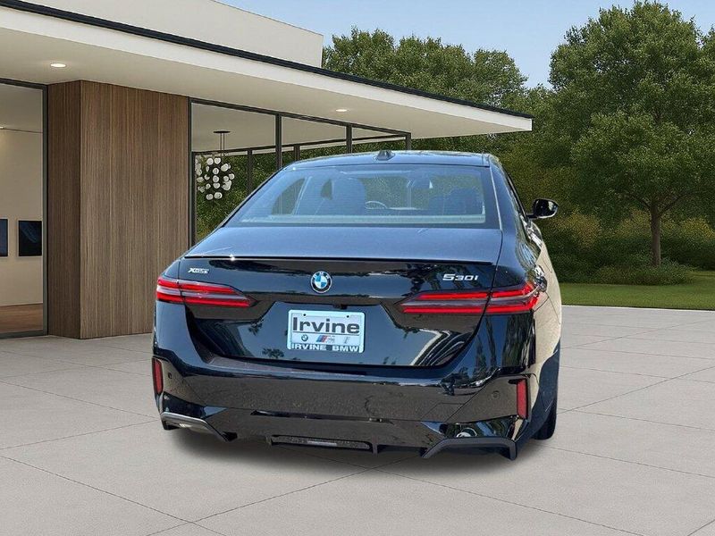New 2027 BMW 5 Series 530i xDriveImage 9