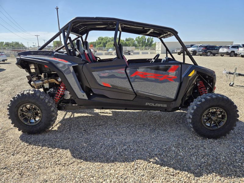 New 2026 Polaris RZR XP 4 1000 ULTIMATE 