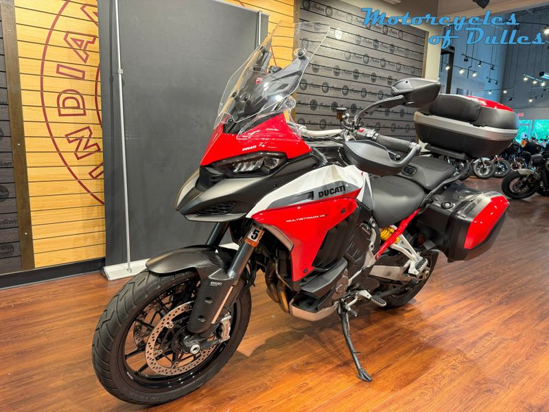 2021 Ducati Multistrada V4S Image 4