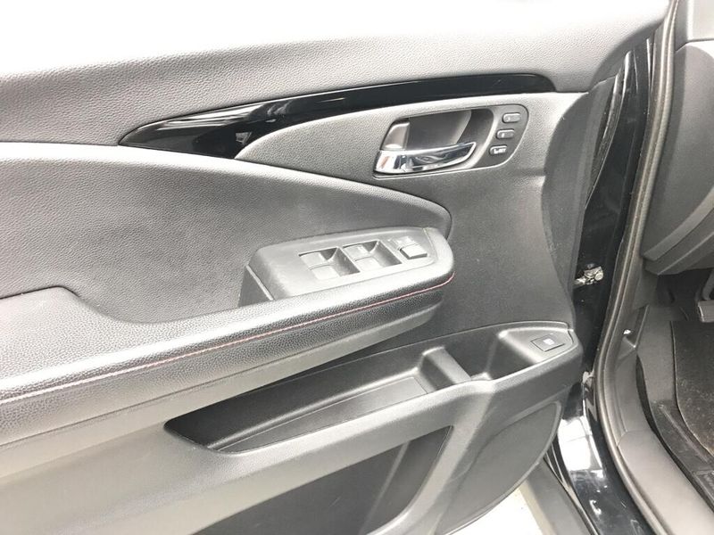 Used 2019 Honda Ridgeline Black EditionImage 11