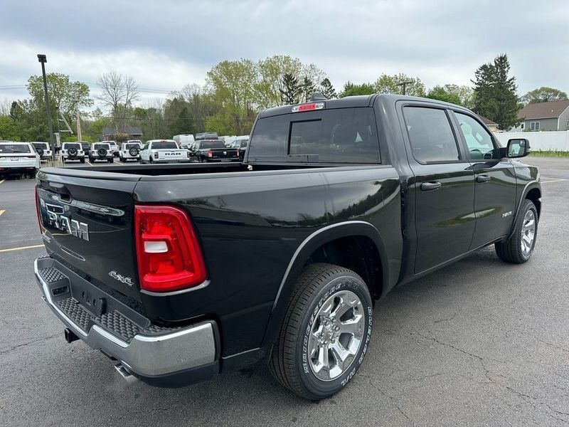 2025 RAM 1500 Big Horn Crew Cab 4x4 5