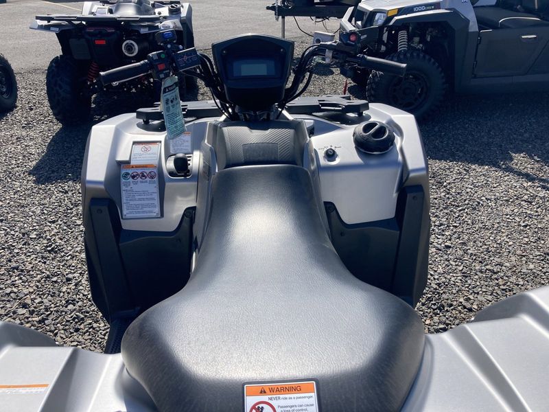 2022 Suzuki LT-A500XPZSM2  in a Gray exterior color. Legacy Powersports 541-663-1111 legacypowersports.net 