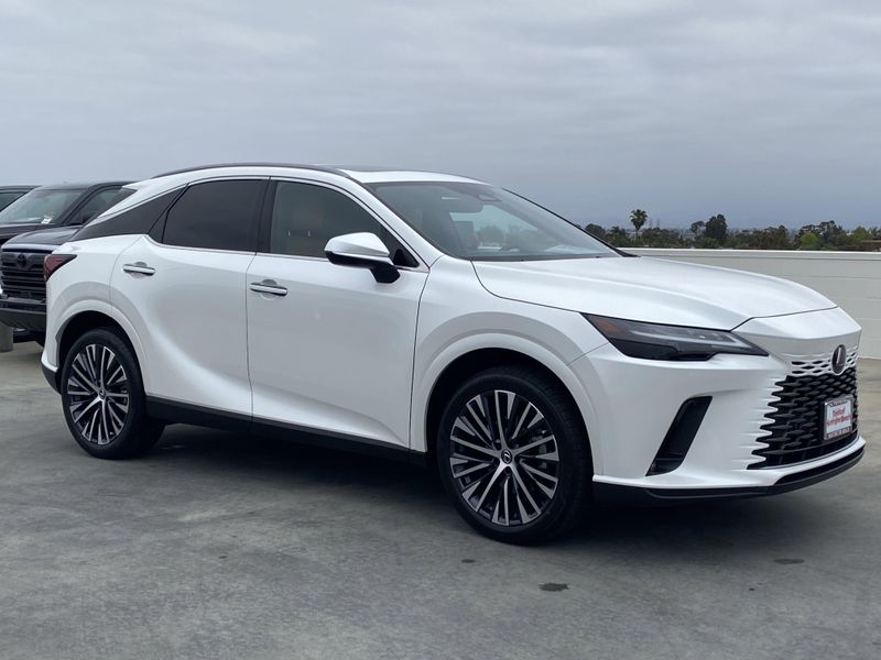 2023 Lexus RX 350 Premium PlusImage 2